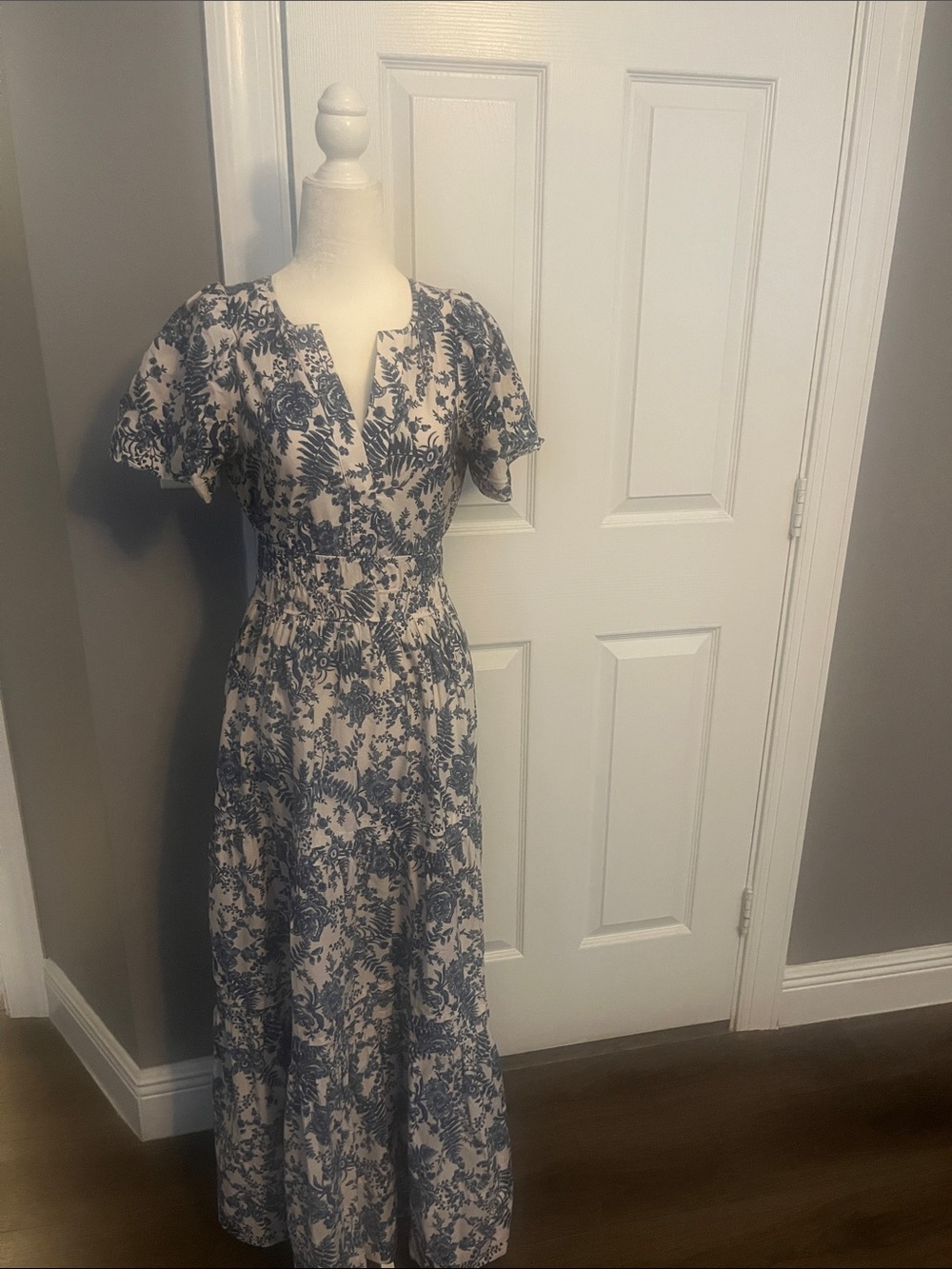 Anthropologie Somerset Maxi Dress